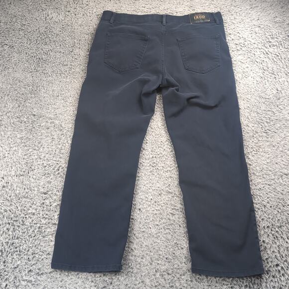 IZOD Jeans Men 36X29 Blue Normcore Regular Fit Stretch Outdoor Straight Leg - Picture 2 of 9